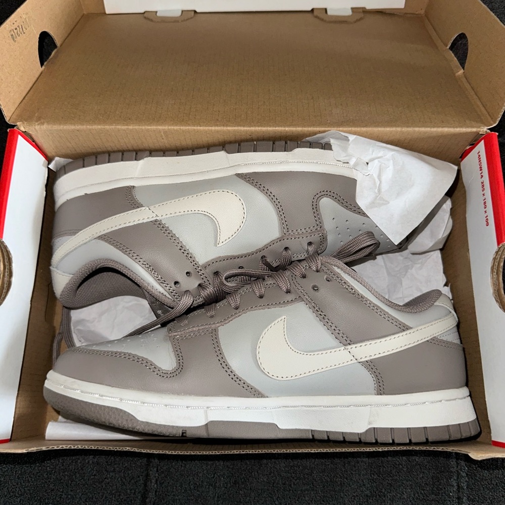Nike Dunk Low Moon Fossil